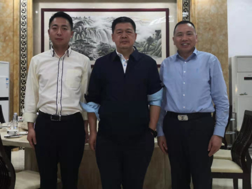 中紀(jì)委國(guó)際合作局郭松江局長(zhǎng)、人民日?qǐng)?bào)社馬海濤副總編親臨新望視察指導(dǎo)